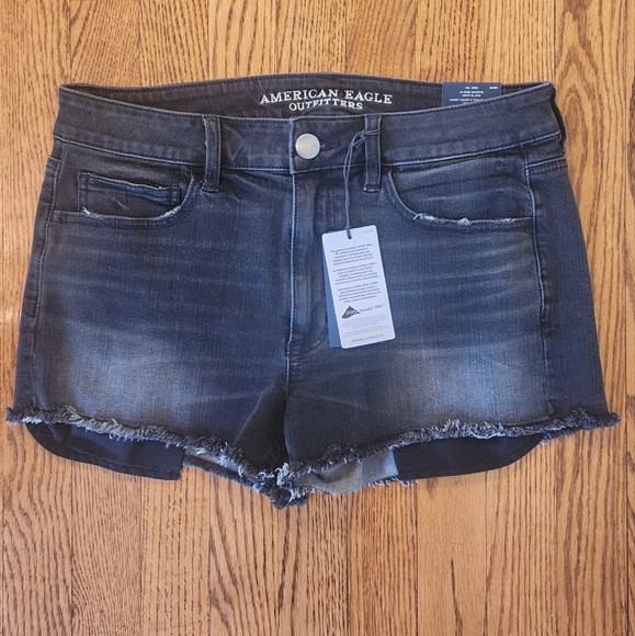 American Eagle Outfitters Pants - NEW American Eagle Outfitters Women's Black Denim Hi Rise Shortie 12